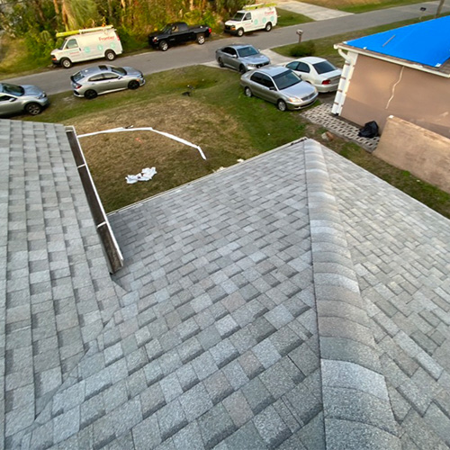 Roofing contractor in Sebring, FL